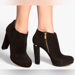 MICHAEL KORS black suede HAVEN platform ankle booties heels women’s size 9